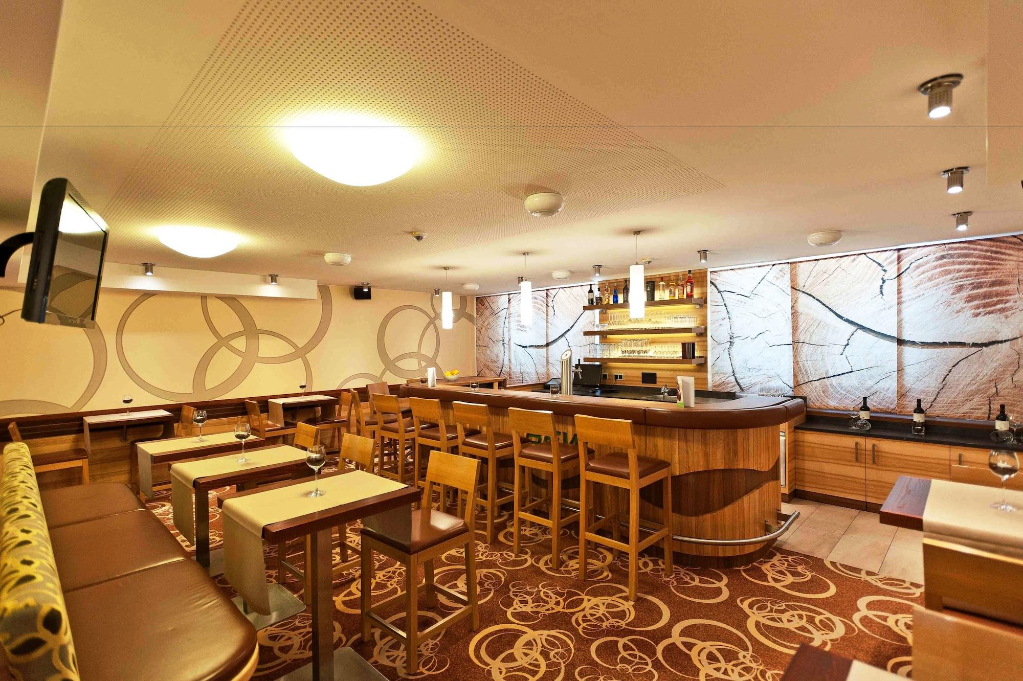 Hotel Bildungsblick Kirchseeon Dış mekan fotoğraf