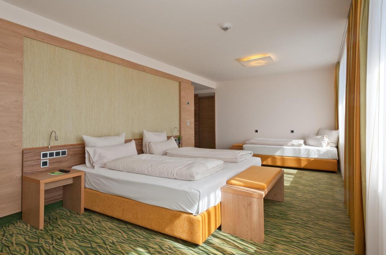 Hotel Bildungsblick Kirchseeon Dış mekan fotoğraf